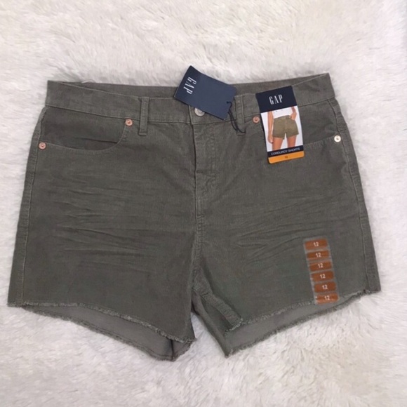 Gap women’s corduroy shorts - Picture 2 of 4